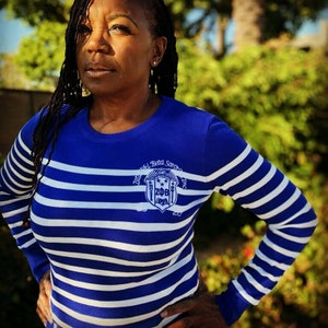 Size UP Zeta Phi Beta Embroidered Stripe Stretch Crewneck Top SIZE-UP