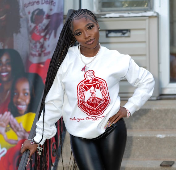 Delta Sigma Theta White Chenille Crest Crew Etsy