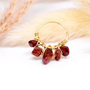 Piercing ad anello, riempito in oro 12 carati, pietre preziose di granato, Ø 10 mm, 20 g (0,8 mm) Cartilagine Orecchio Naso, Elica Daith Rook Setto lobo superiore