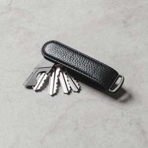 Personal key shop holder