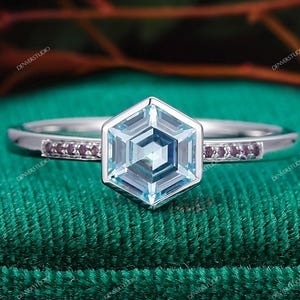 Unique Art Deco Hexagon Cut 6mm Blue Aquamarine Promise Ring for Her White Gold Gemstone Birthstone Women Ring Jewelry Anniversary Gift Wife