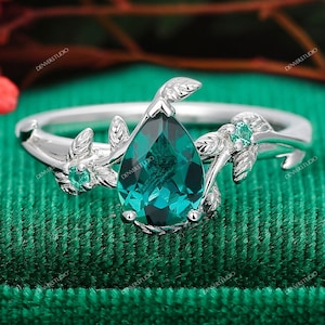 Art Deco Nature Inspired Leaf Wedding Ring Gift For Women Promise Moissanite Ring Vintage Lab Created Emerald 10K Rose Gold Engagement Ring