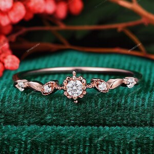 Solid 14K/18K/10K Gold Skinny Wedding Band Stackable Ring, Art Deco Moissanite Band, Minimalist Modern Ring,Womens Thin Wedding Womens&#39; Ring