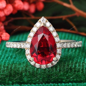 Pear Shaped Ruby Engagement Ring July Birthstone Jewelry 1.5CT Ruby Red Crystal Bridal Wedding ring Anniversary Gift For Her Rose Gold Ring