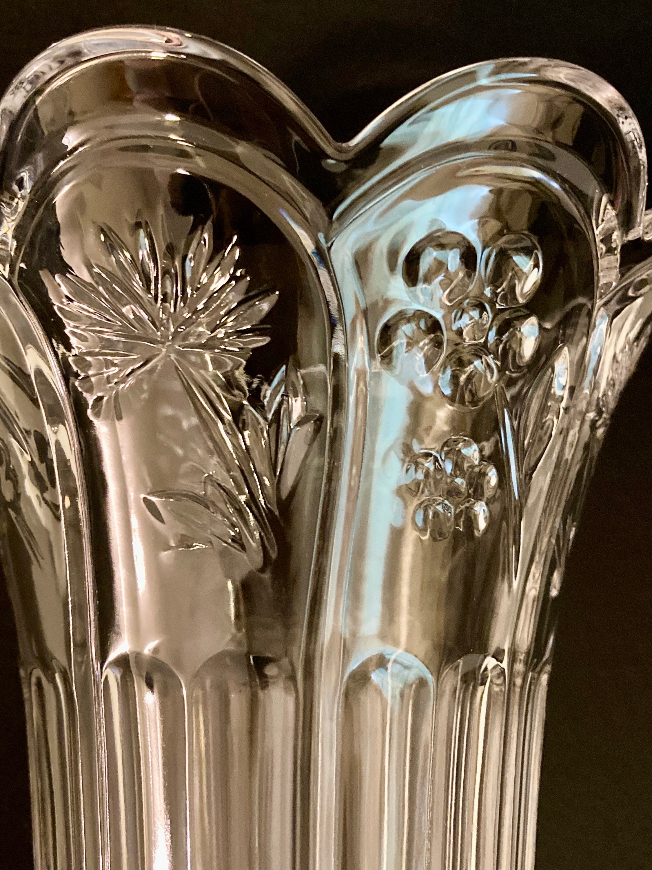 Vintage Fifth Avenue Crystal Vase Flared Top Clover and Flower