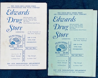 Deux menus de déjeuner vintage de la pharmacie Edwards, Leesburg, Virginie, années 1960