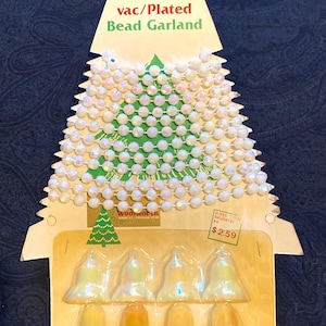 Vintage Woolworth Bead Garland with Bells White 10 Ft Christmas Weddings NOS