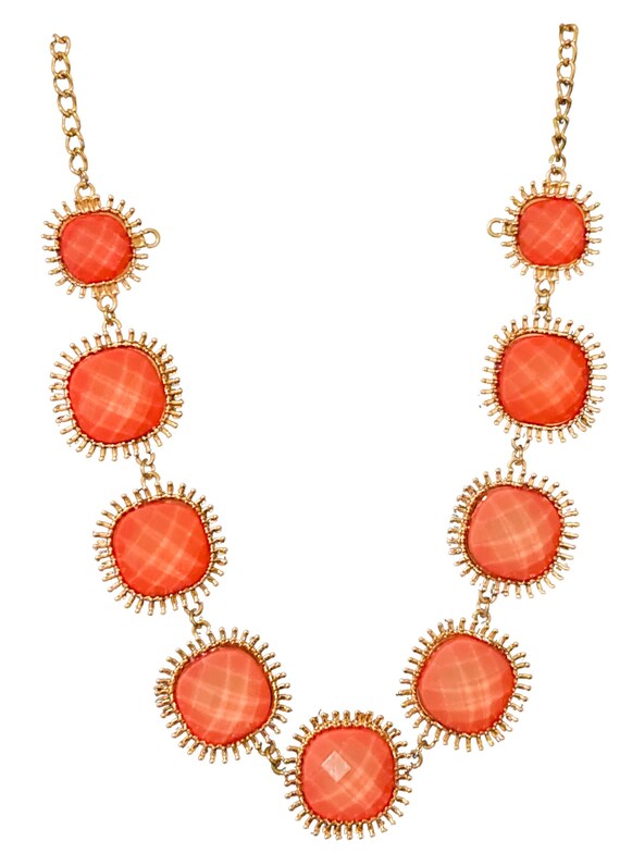 Vintage Pendant Necklace Salmon Coral Colored Face
