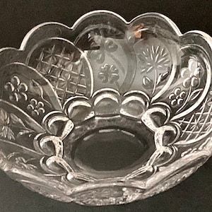 Vtg Fifth Avenue Crystal Bowl Clover Shamrock Flower Pattern Crosshatch Japan