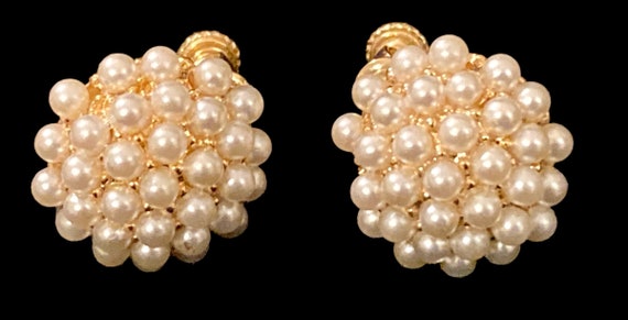 Vintage Dauplaise Faux Seed Pearl Earrlings Gold … - image 2