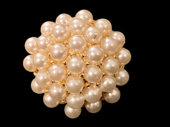 Vintage Dauplaise Faux Seed Pearl Earrlings Gold … - image 3