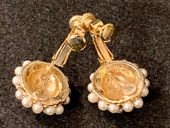 Vintage Dauplaise Faux Seed Pearl Earrlings Gold … - image 7