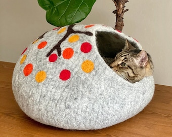 Cat Cave, Cat Bed, Wool Cat Cave, Cat House, Cat Hideout, Cat Cocoon, Felted Wool, 100% Sheep Wool- Fast Shipping from US