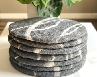 Large Wool Chair Cushion/ Wool Chair Pad/ Round Chair Pad/Handmade Felt Seat Cushion/ Wool Seat Pad/ Cat Cave Pad/ Pet Cushion