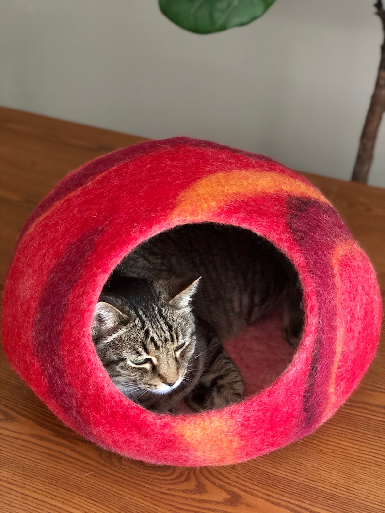 Cat Cave Cat Bed Handmade 100 New Zealand Wool Cat Cave Etsy