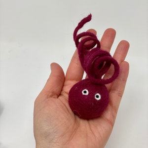 Cat toys, Wool Spring Cat Toy, Wool Ball with Spring, Cute Handmade Cat Toys, Eco Friendly Felted Wool Toy- Set of 3 image 6