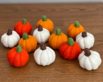 Wool Felt Pumpkins, Fall Decoration, Thanksgiving Decor, Needlefelt Decorative Pumpkins, Fall Craft Projects (12 pumpkins)