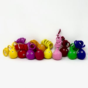 Kitten toys