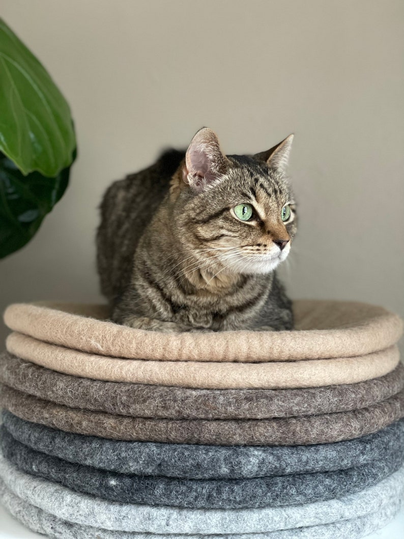 EXTRA LARGE 21" Wool Cat Cave / Cat House/ Felted Wool Gray Cat Cave/ Large Cat Bed/ Best Cat Gift- Fast Shipping from US image 10