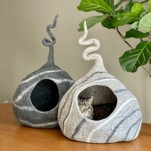 Large Cat Cave, Wool Cat Cave, Felted Wool Cat House, Wool Cat Bed , Gray Striped Wool Cat Cave, Modern Cat Bed, Cat Cocoon image 2