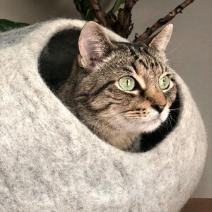 EXTRA LARGE 21" Wool Cat Cave / Cat House/ Felted Wool Gray Cat Cave/ Large Cat Bed/ Best Cat Gift- Fast Shipping from US image 3