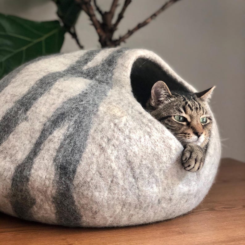 EXTRA LARGE 21" Wool Cat Cave / Cat House/ Felted Wool Gray Cat Cave/ Large Cat Bed/ Best Cat Gift- Fast Shipping from US image 1