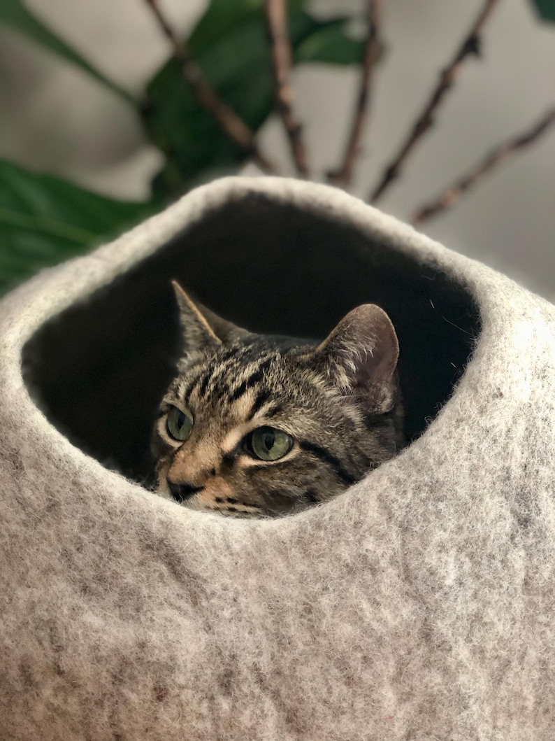 EXTRA LARGE 21" Wool Cat Cave / Cat House/ Felted Wool Gray Cat Cave/ Large Cat Bed/ Best Cat Gift- Fast Shipping from US image 4