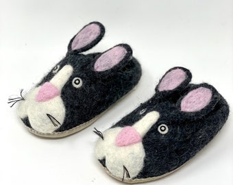 Kids Bunny slippers, Easter Bunny wool slippers for kids, Wool Felt Animal Slippers, Kids Wool House Shoes