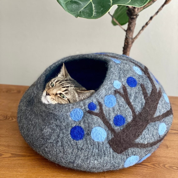 Wool Cat Cave, Wool Cat Bed, Cat House, Large Cat Cave, Felt Cat Cave, Cat Cocoon, Cat Hideout, 100% Sheep Wool Cat Cave - Shipping from US