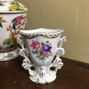 VTG Herend Queen Victoria Bouquet Porcelain Vase