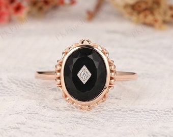 Vintage Natural Oval Cut 8x10mm Onyx Ring, Solid Gold Engagement Ring, Antique Black Agate Ring, Wedding Ring, Promise Ring, Proposal Ring