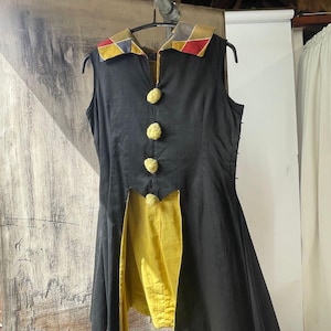 Viktoriansk vintage cirkuskostym - Academy Costumes London Harlequin Jester Dress