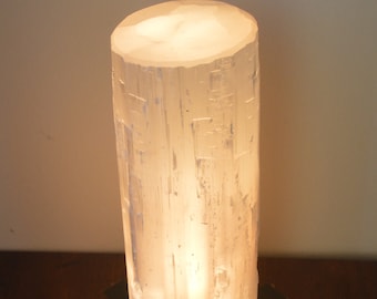 Selenite Natural Tower / Cylinder Table Lamp - H30 Cm - Very heavy +5kg
