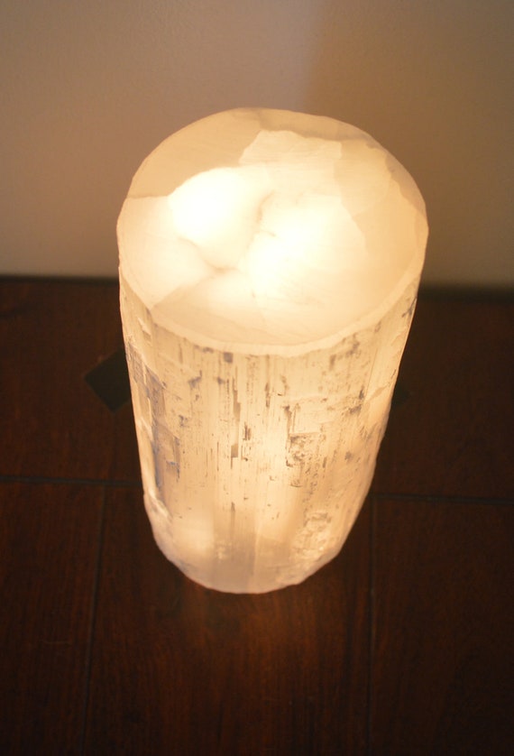 Lampe Cylindre en Sélénite 30 Cm