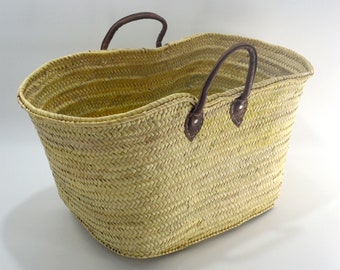 Square base Moroccan Basket - Dark brown short Leather Handles