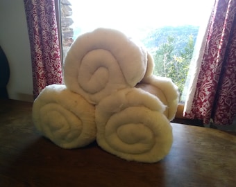 Wool tablecloth from our merino sheep from Arles