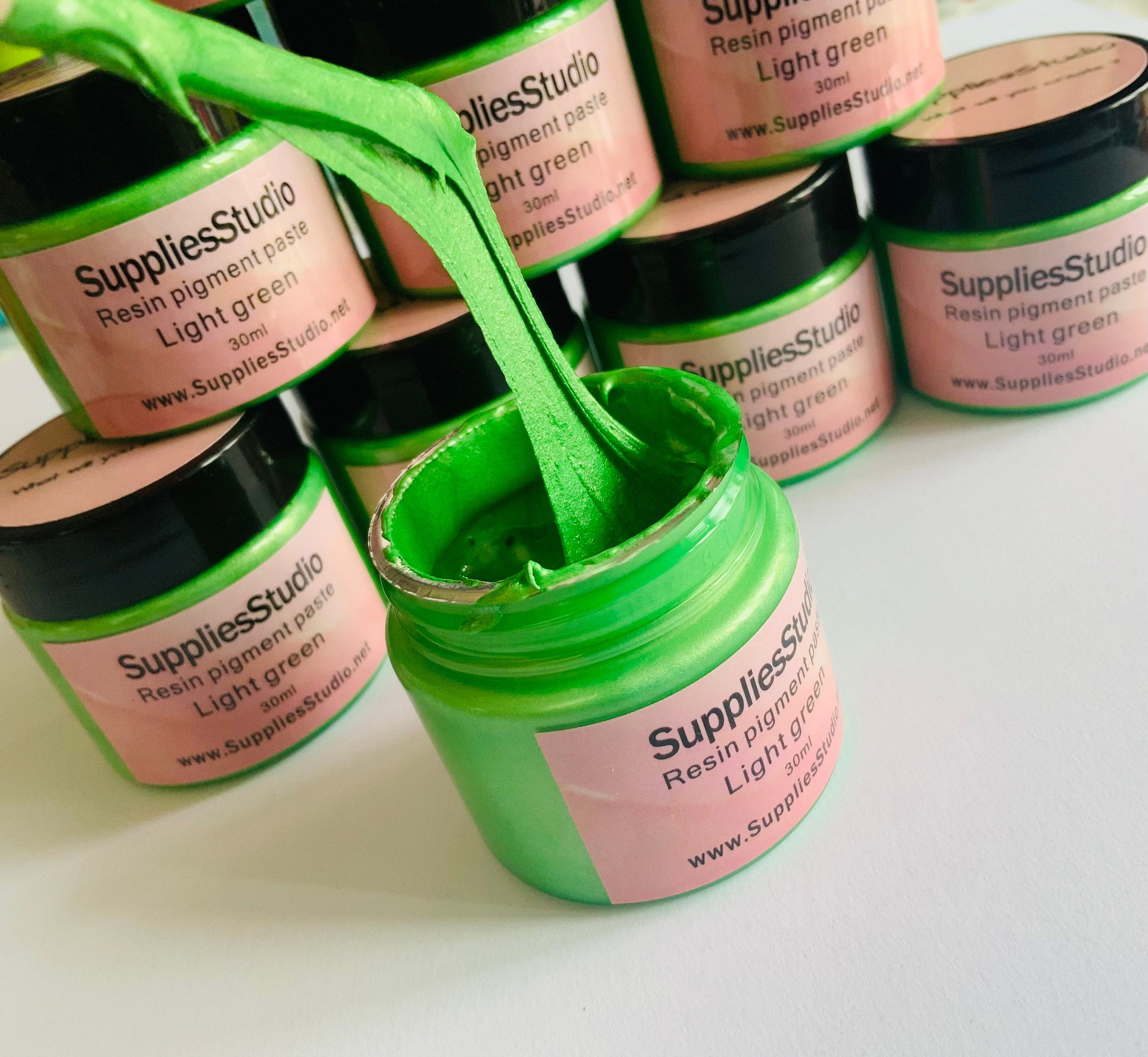 Highly Concentrated Light Green Epoxy Pigment Paste , Resin , Resin Pigment  , Resin Epoxy Paste , Suppliesstudio , Craft Supplies 