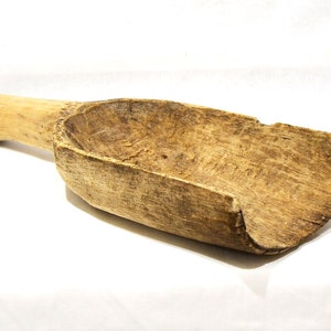 Vintage Large grain scoop / Vintage Wooden Scoop / kitchen decor, rustic handmade wooden scoop