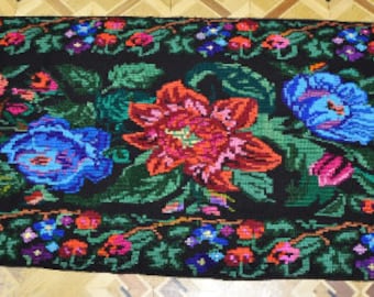 Vintage romanian rug, 100% wool on Hemp rug, tapis roumain, kelim Trasylvanian art, hand-woven in the 60s