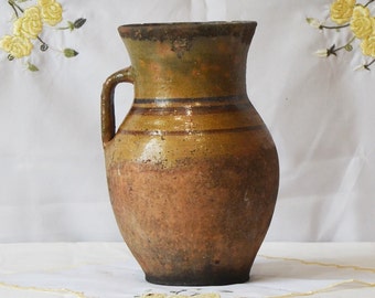 Fioriera da esterno in terracotta. Vecchio vaso da esterno alto. Wabi sabi  ceramica vassel primitiva. -  Italia