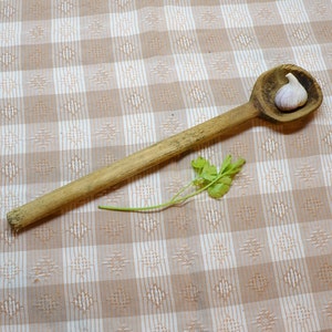 Vintage rustikaler Holzlöffel, Bauernhof Holzlöffel, rustikales Küchendekor
