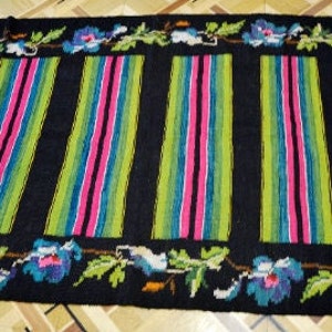 Vintage romanian rug, handmade wool carpet, kilim Moldavian art, tapis moldave, boho rustic style