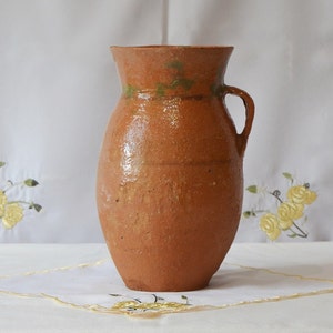 Rustikale Terrakotta Vase. Antikes primitives Tongefäß. Wabi Sabi Keramik Blumentopf.