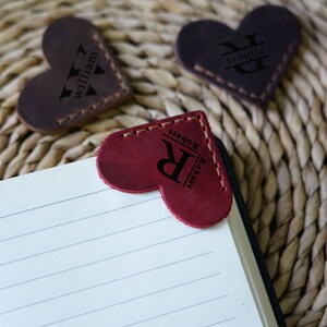 Customized Leather Bookmark With Name, Personalized Heart Bookmark, Cute Heart Bookmark in 3 Colors, Perfect Gifts For Book Lovers,Bookmark