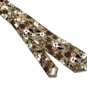 Corbata floral verde, corbata floral, pajarita, tirantes, pañuelo de bolsillo