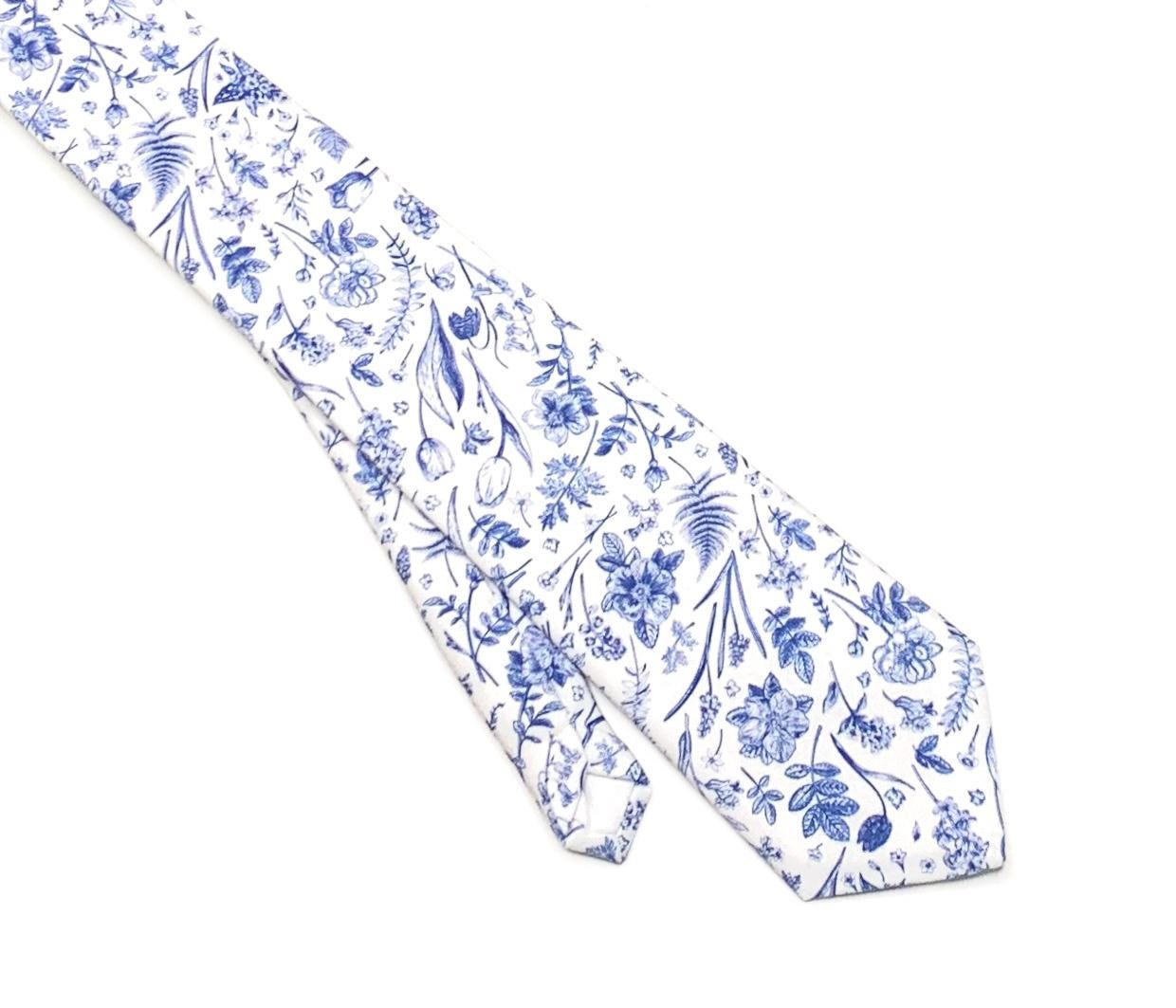 White and Blue Floral Tie - Etsy display picture 3