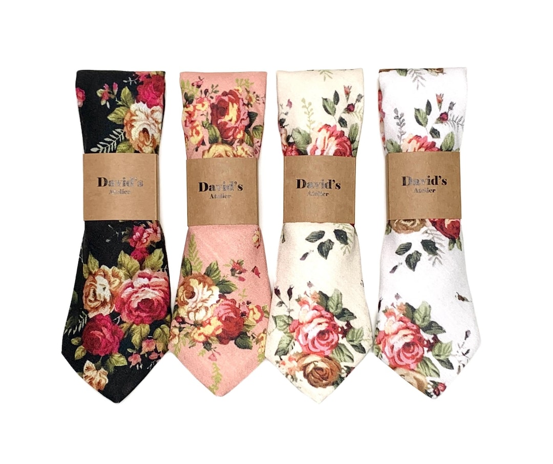 Elegant Floral Clover Hair Ties - Black, Pink, Ivory - Unbranded il_1080xN.2595296884_tjao.jpg main image 2
