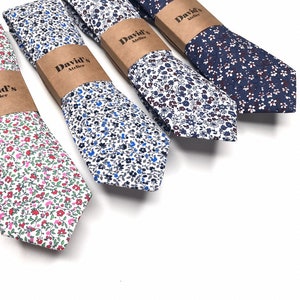 Floral Ties , Liberty of London Print Tie , White floral Necktie , Navy Blue Floral Necktie , Tie skinny 2.36 inches , 3 inches 3,25&quot;