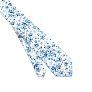 Blue Floral Tie, Shades of blue Floral, White and Dusty Blue Floral Necktie, Rustic Wedding Ties, Groomsmen Ties, Pocket Square , Suspenders