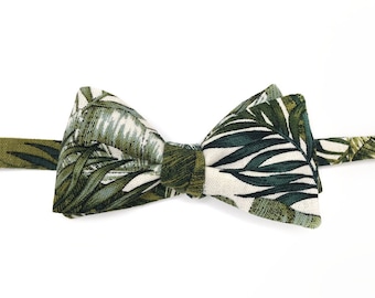 Green Tropical BOW TIE ,Hawaii Wedding ,Floral Tropical Tie ,Hawaiian Wedding Necktie Beach Palm Tree Necktie 2.36 inches , 3 inches , 3.25